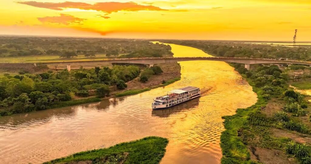 El río vuelve a brillar: llega el segundo crucero turístico al Magdalena