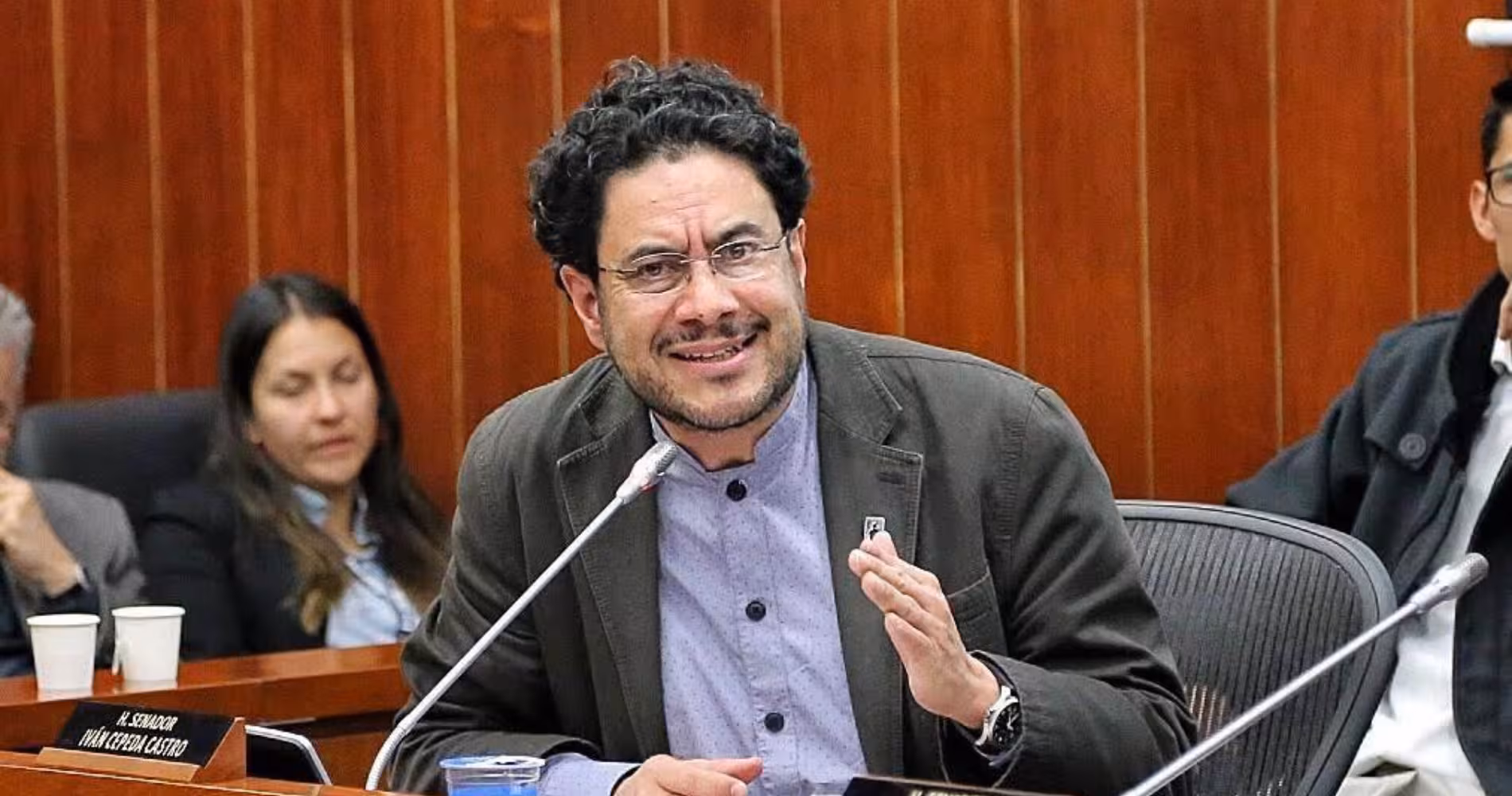La decisión de la Registraduría deja en vilo la participación de Iván Cepeda en el Frente Amplio