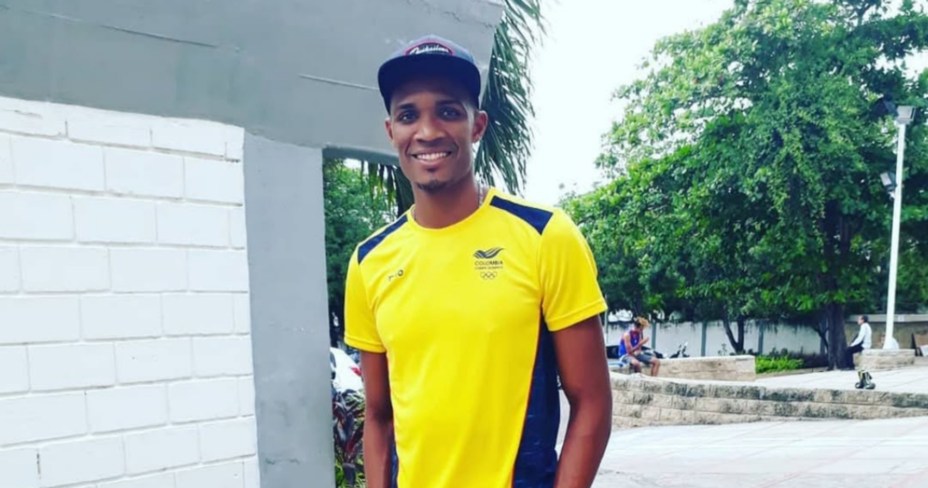 Un bolivarense busca cupo en la Selección Colombia de Voleibol Playa 2026