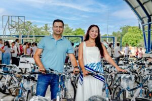 350 estudiantes de Santa Ana recibirán bicicletas para llegar a clases